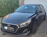 Hyundai i30 1.4 - TÜV ganz neu! - Hyundai i30 Gebrauchtwagen in Lübeck