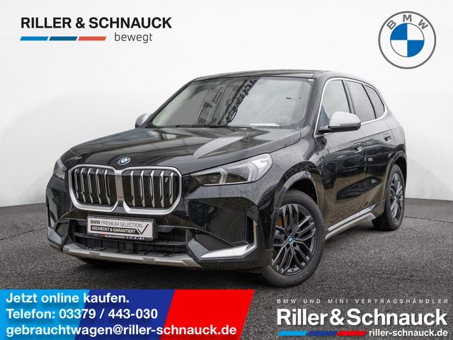 BMW iX1 xDrive 30 X-Line NAVI AHK ACC HUD LED 360°