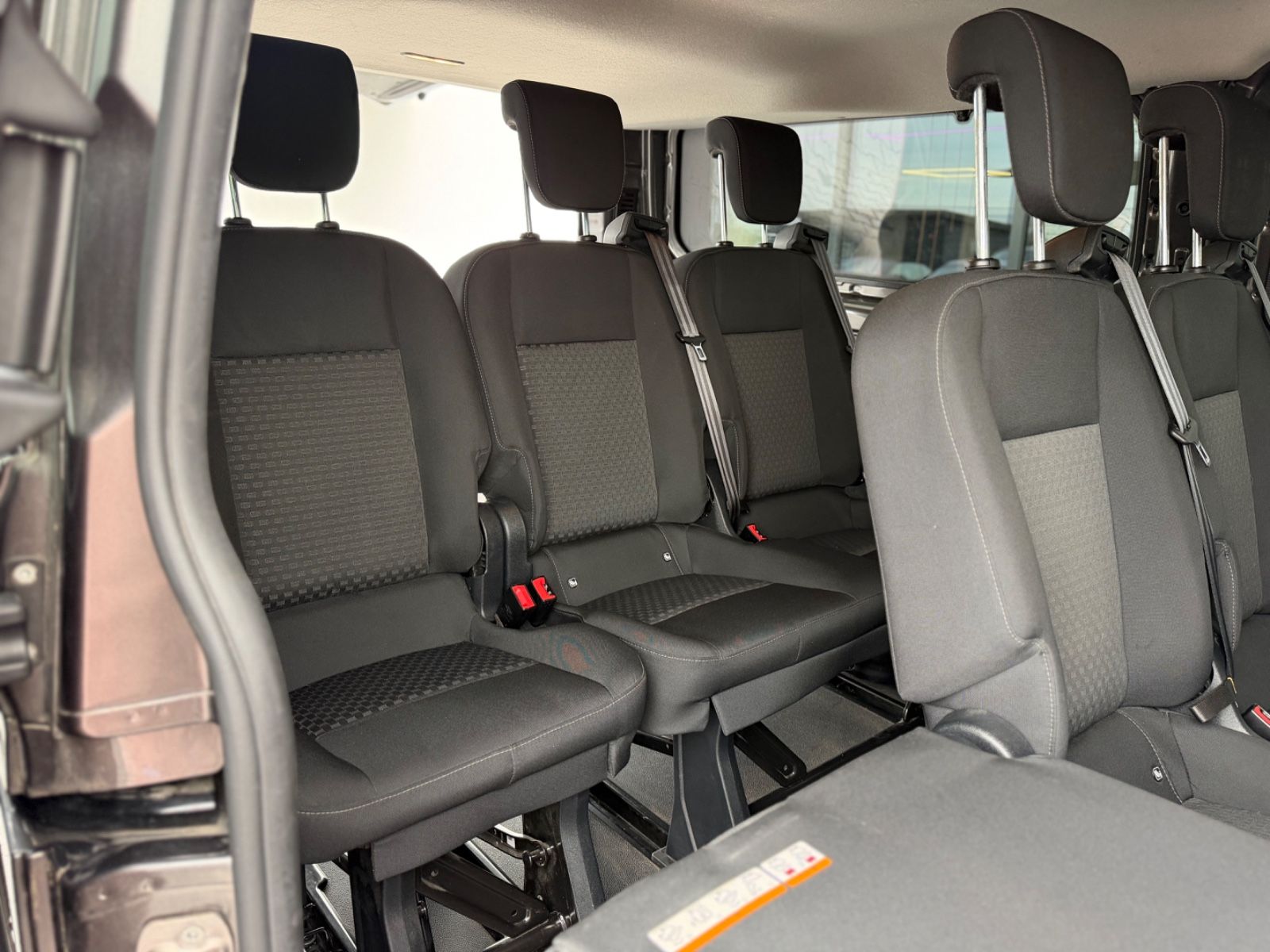 Transit Custom  2.0 TDCI Autom. 9 Sitzer