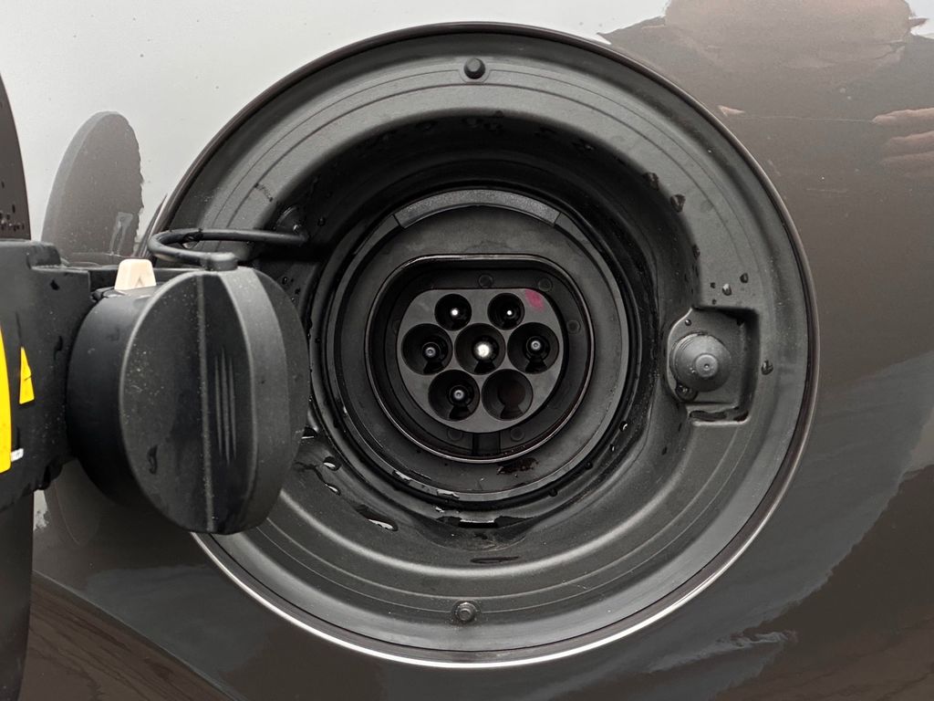 Volvo XC90 T8 Recharge AWD Ultra Dark *Pano*HeadUp*B&W