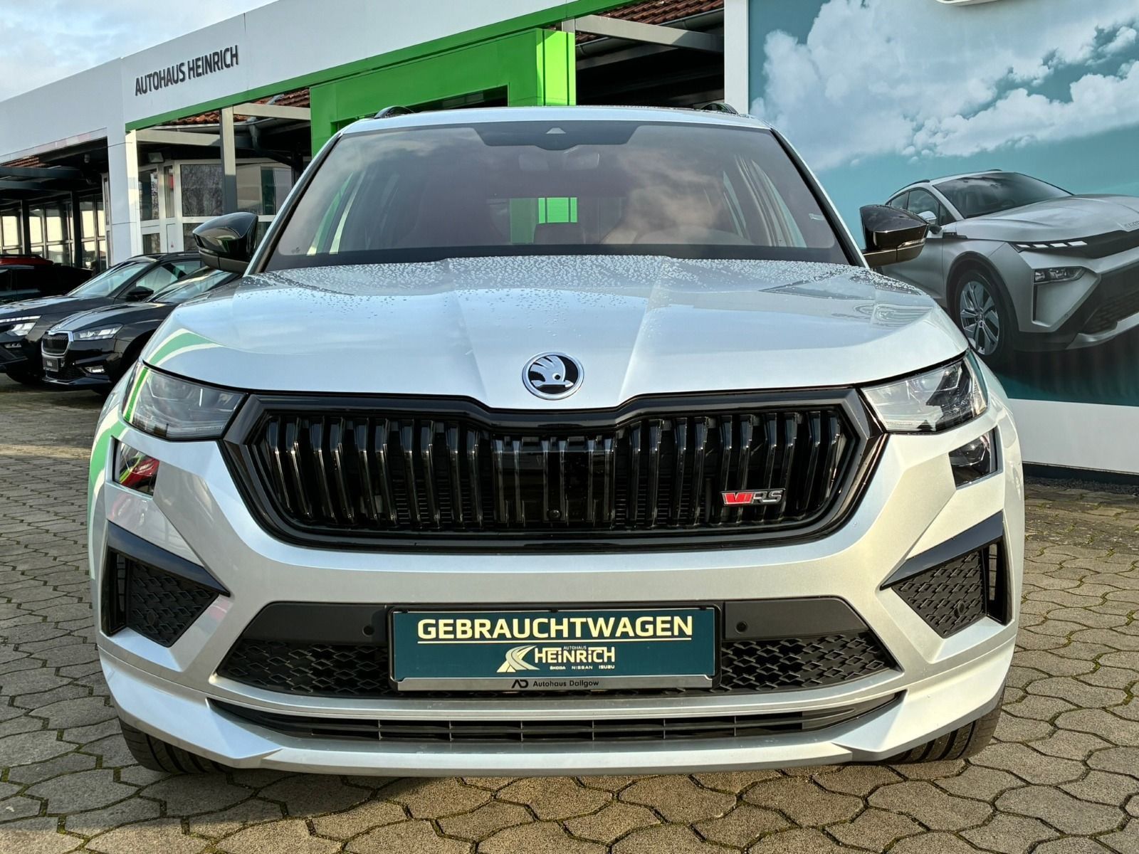 Fahrzeugabbildung SKODA Kodiaq RS 4x4 245PS DSG*AHK*StHz*Pano*20Zoll