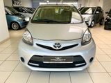 Toyota Aygo AYGO 1,0 Cool Nur 19.000km/Automatik/Klima - Toyota aus 2012 mit Benzin-Antrieb