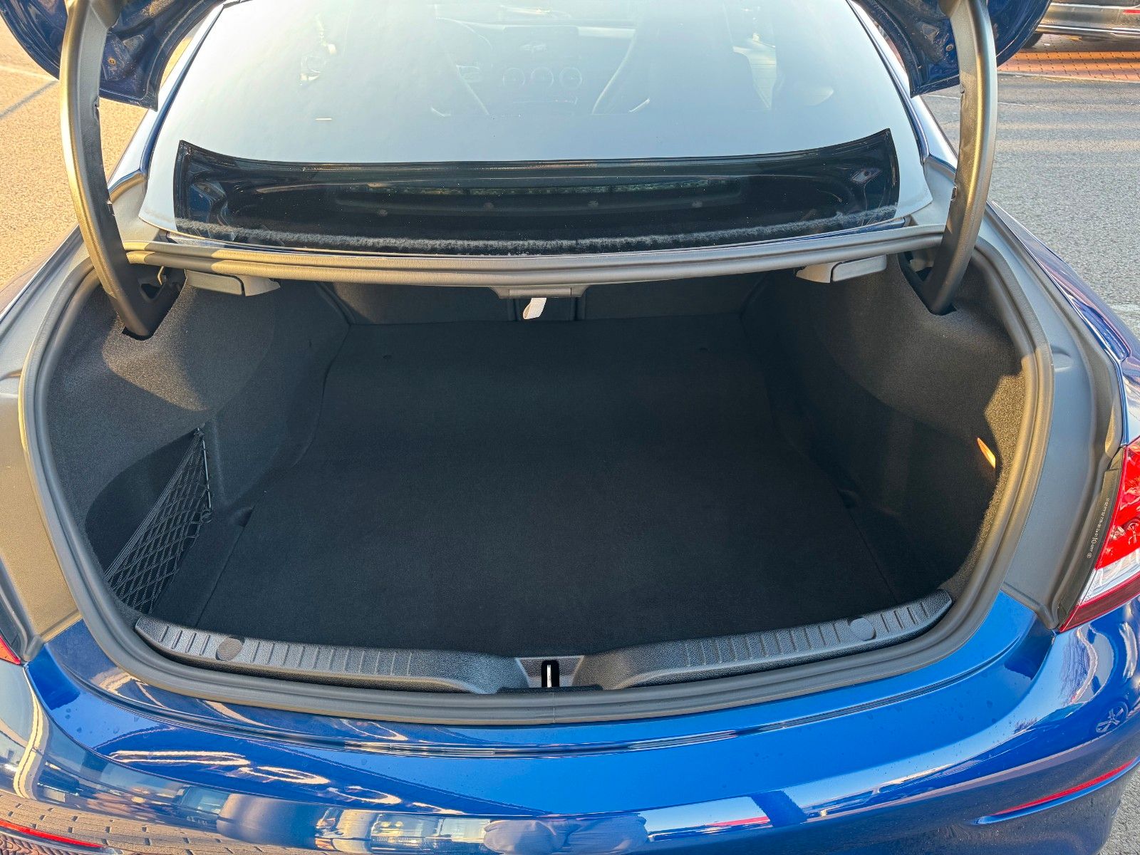 Fahrzeugabbildung Mercedes-Benz C 63 AMG Coupe+AeroP+Pano+Distr+Sportsitze