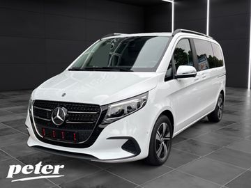 Mercedes V 220 - 1