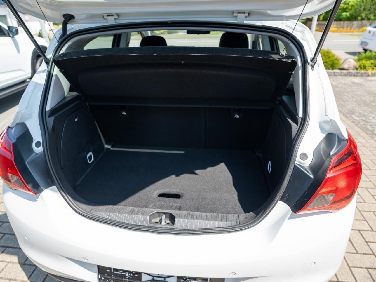 Fahrzeugabbildung Opel Corsa E Color Edition ecoFlex