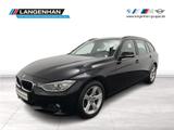 BMW 320i xDrive Touring Head-Up Xenon RFK Navi Bus. - BMW 320 mit Benzin-Antrieb: Kombi, Schaltgetriebe