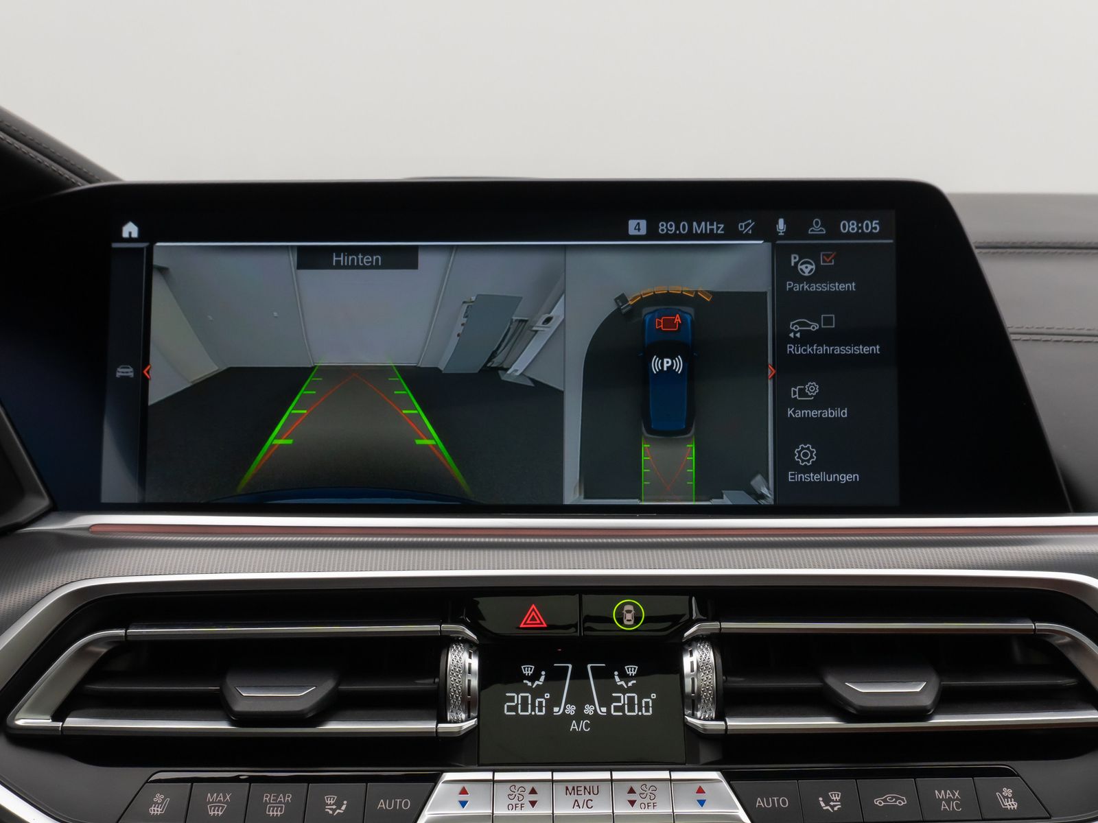 Fahrzeugabbildung BMW X5 xD40d M Sport Panorama Laser 360°B&W HUD 22"