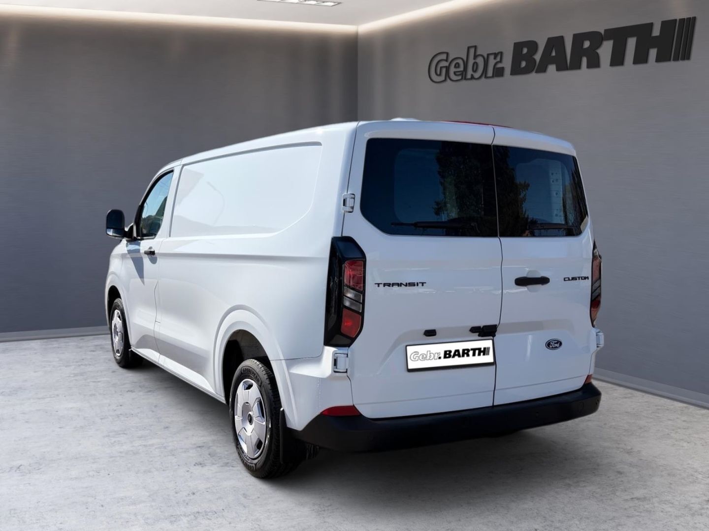 Fahrzeugabbildung Ford Transit Custom Kasten 300 L1 Trend FWD