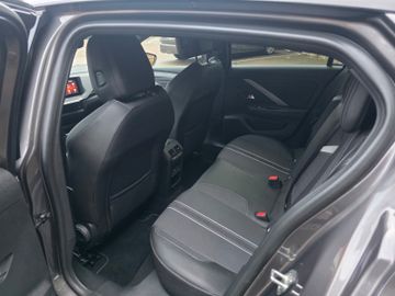 Bild 11 Opel Astra L Lim. 5-trg. GS Automatik