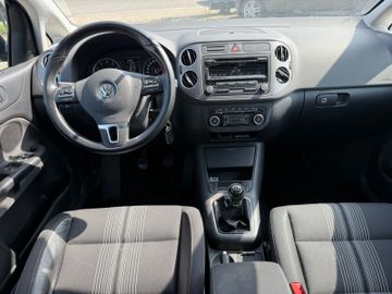 Volkswagen Golf - 9