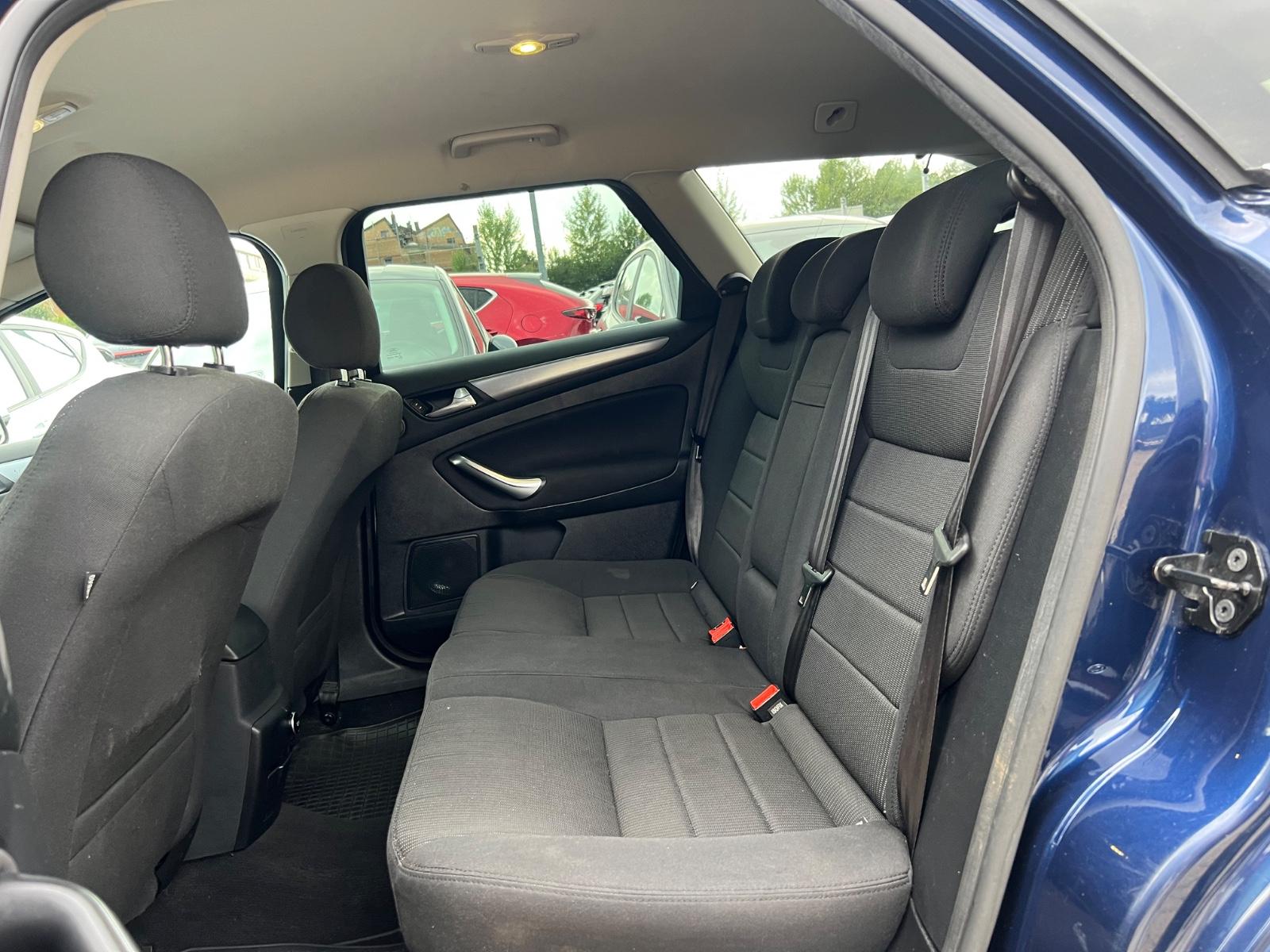 Ford Mondeo 2012 — photo 5