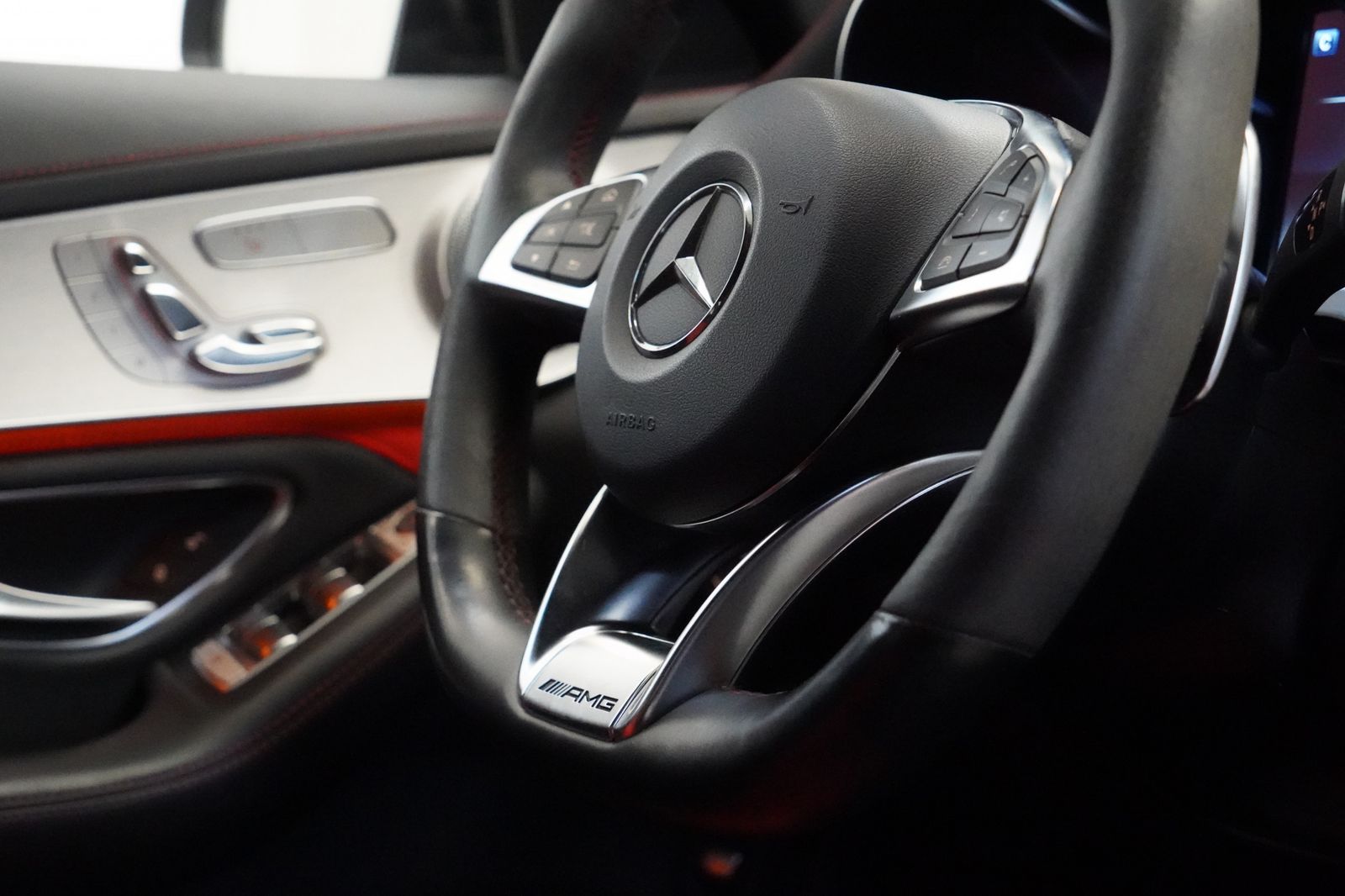 Mercedes Benz C 63 Amg