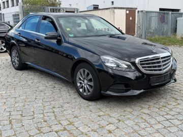 Mercedes E 200 - 2
