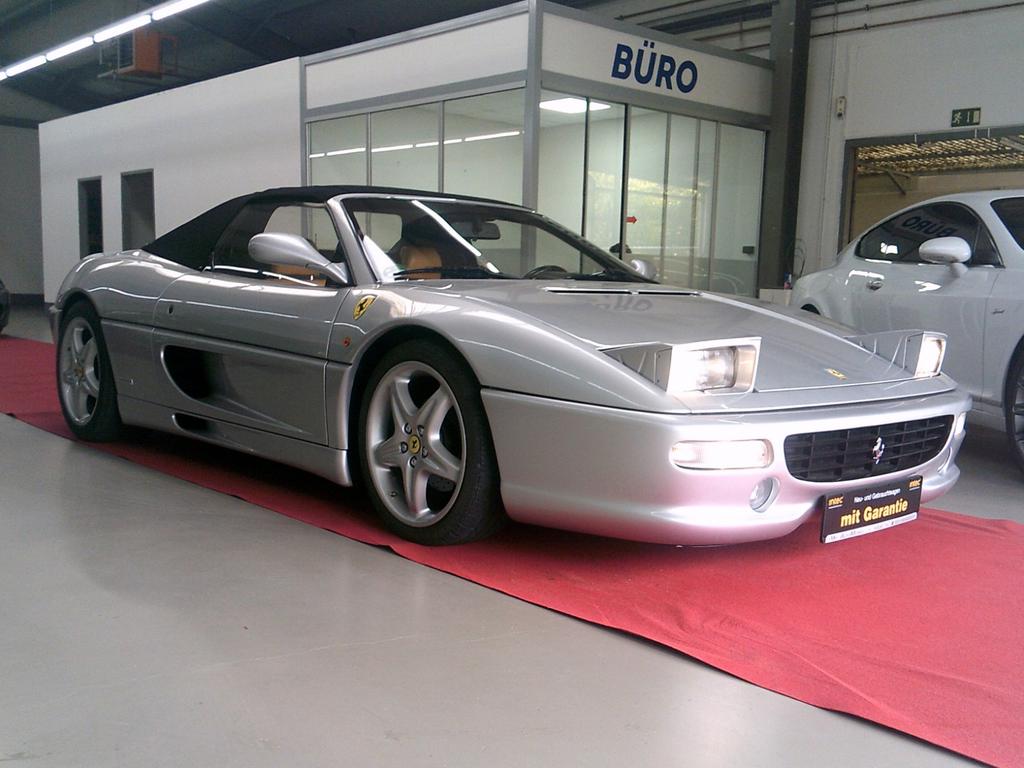 Ferrari F355