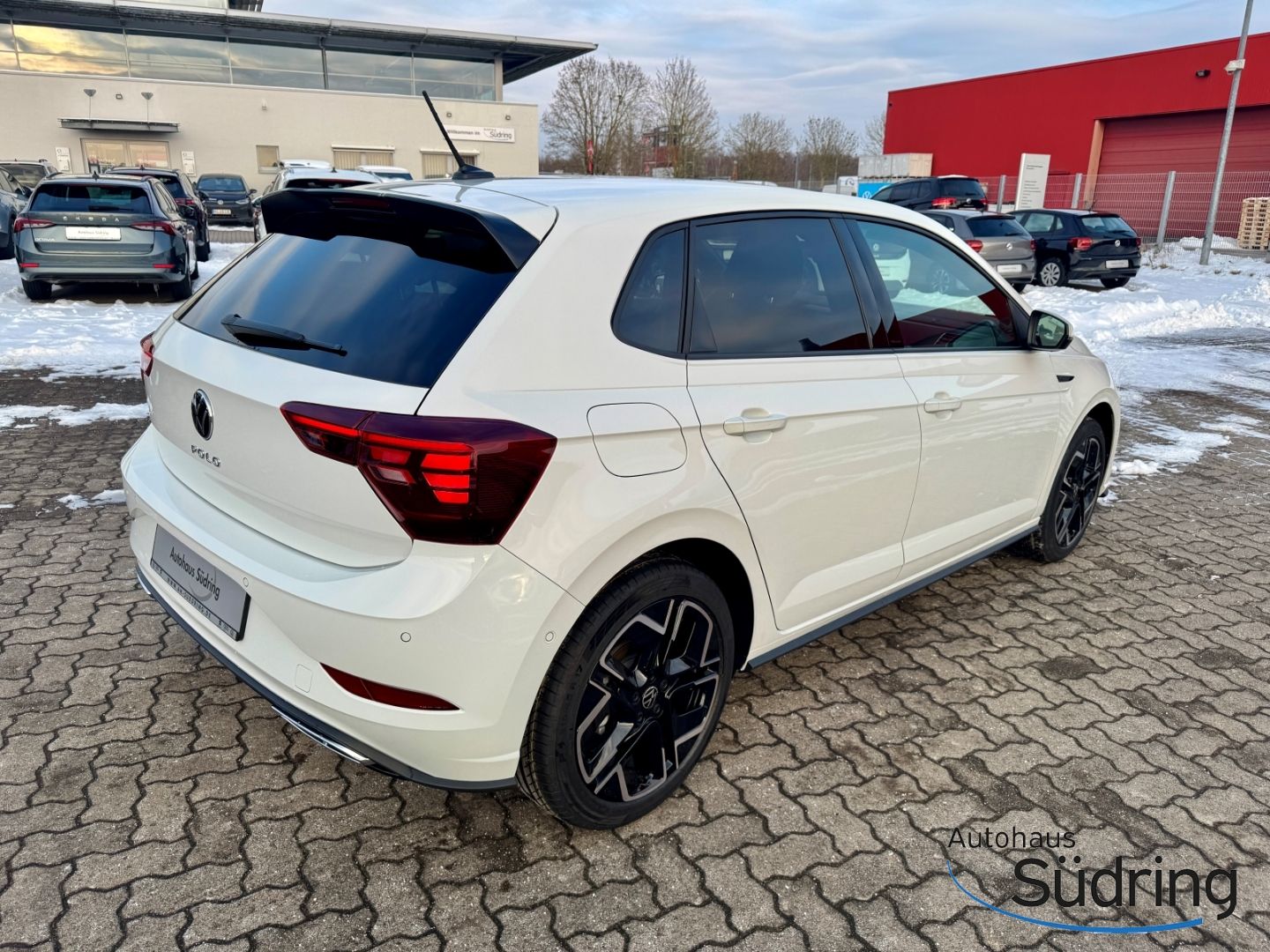 Polo 1,0 TSI DSG R-Line ACC AppConnect Rückfk.
