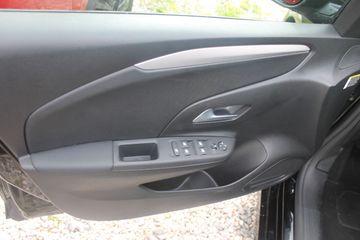 Opel Corsa - 12