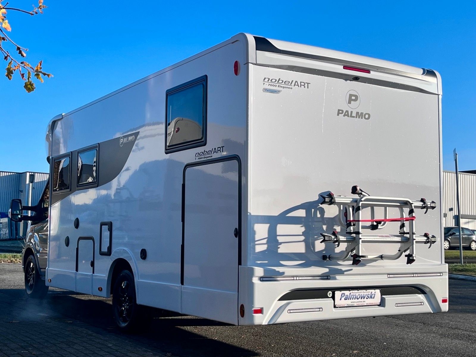 Fahrzeugabbildung NobelART T-7000 - Modell 2026 - Hubbett