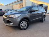 Ford Kuga Titanium 4x4 *1.HAND*AHK*KEYLESS*SHZ*NAVI* - gebrauchte Ford Kuga aus dem Jahr 2013