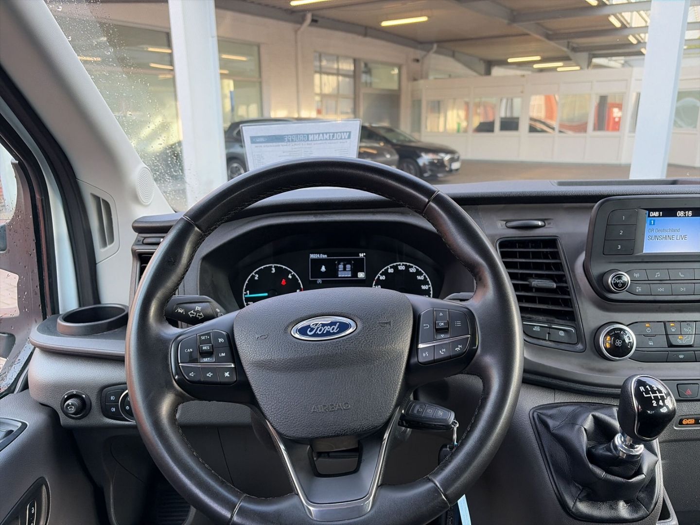 Fahrzeugabbildung Ford Transit Pritsche 350 L3 DoKa Trend StandHZG AHK