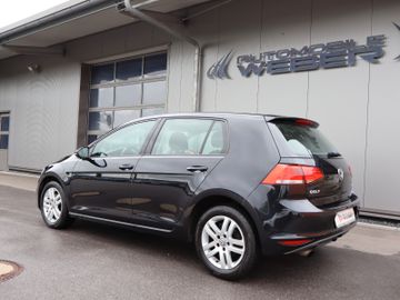 Volkswagen Golf - 4