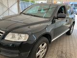 Volkswagen Touareg TDI Klima Leder SDach PDC AHK Allrad - gebrauchte VW Touareg aus dem Jahr 2005