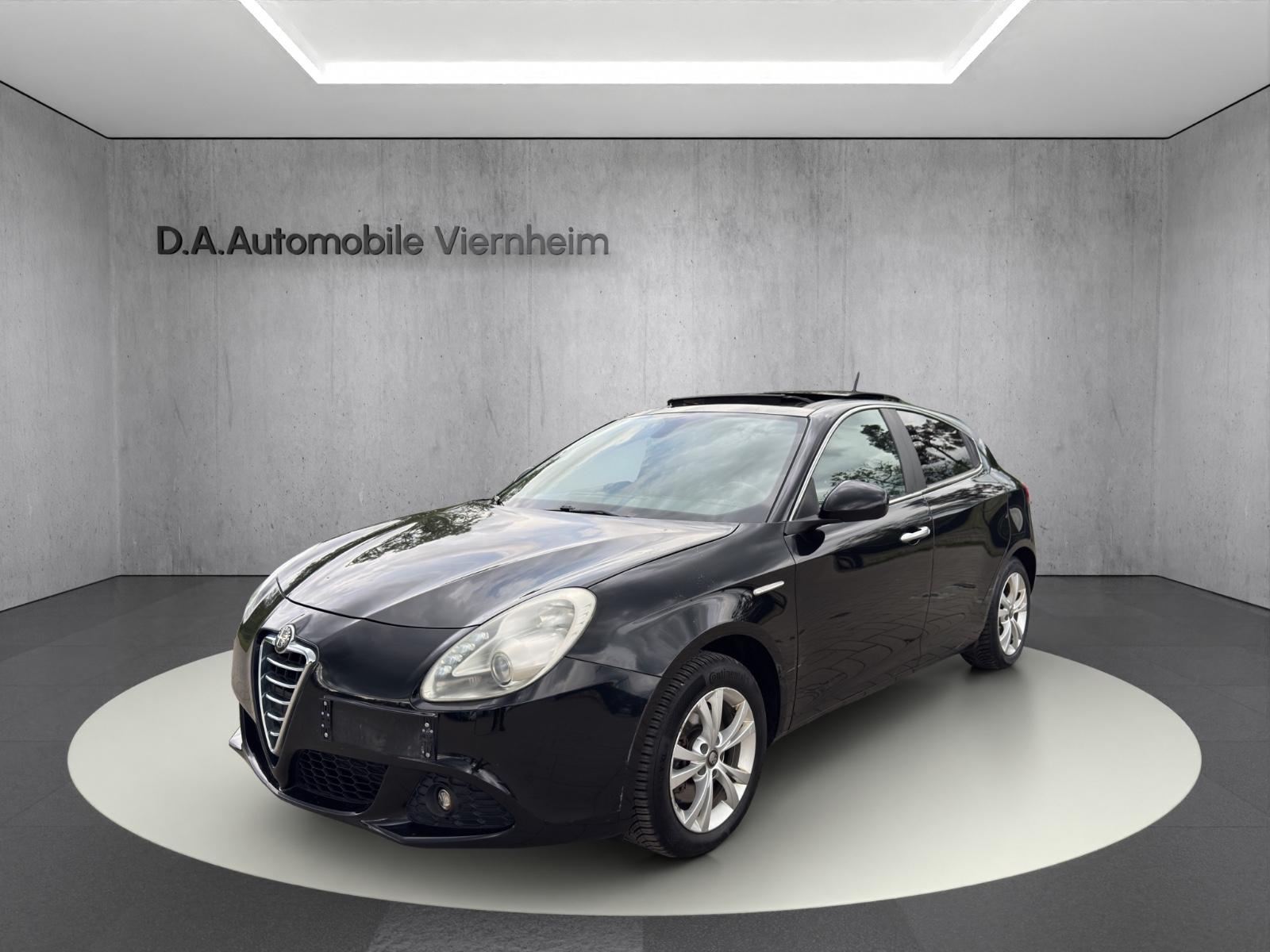 Alfa Romeo Giulietta Turismo°Navi°Klima°schiebedach°PDC°