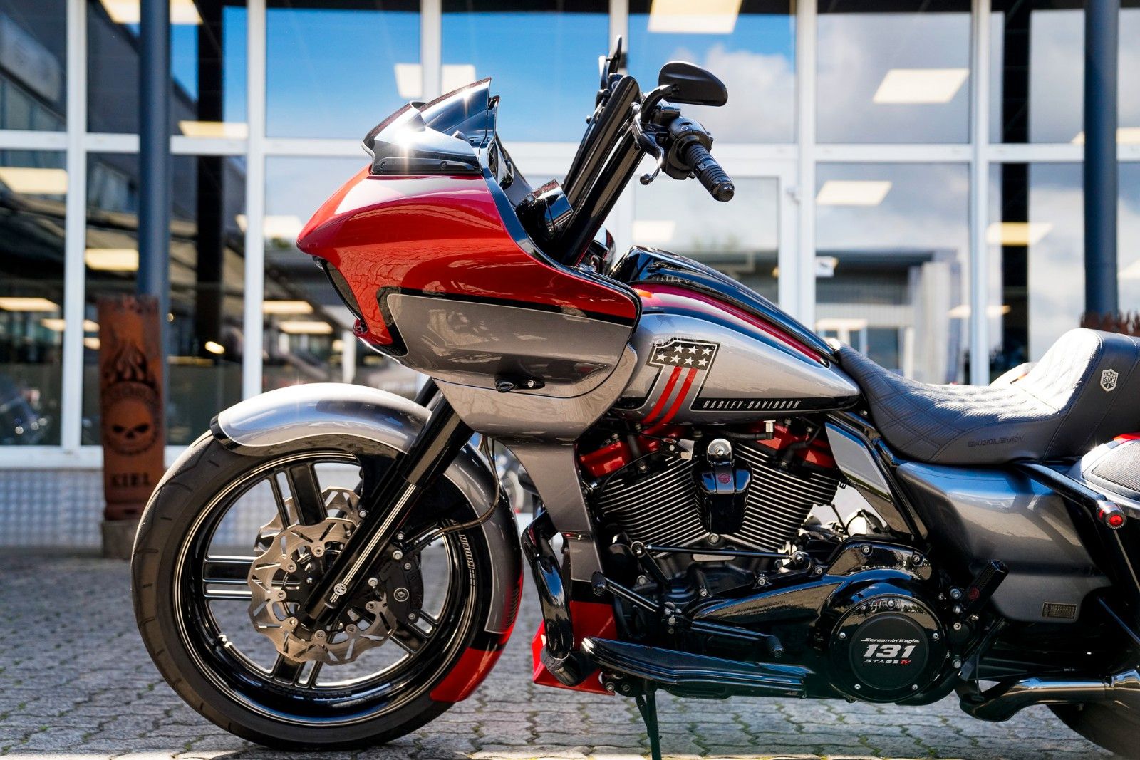 Fahrzeugabbildung Harley-Davidson CVO ROAD GLIDE FLTRXSE - 131cui-Kodlin Fat Tire