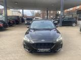 Ford Focus Lim. ST-Line*1.Hand* - Ford Focus Gebrauchtwagen in Braunschweig