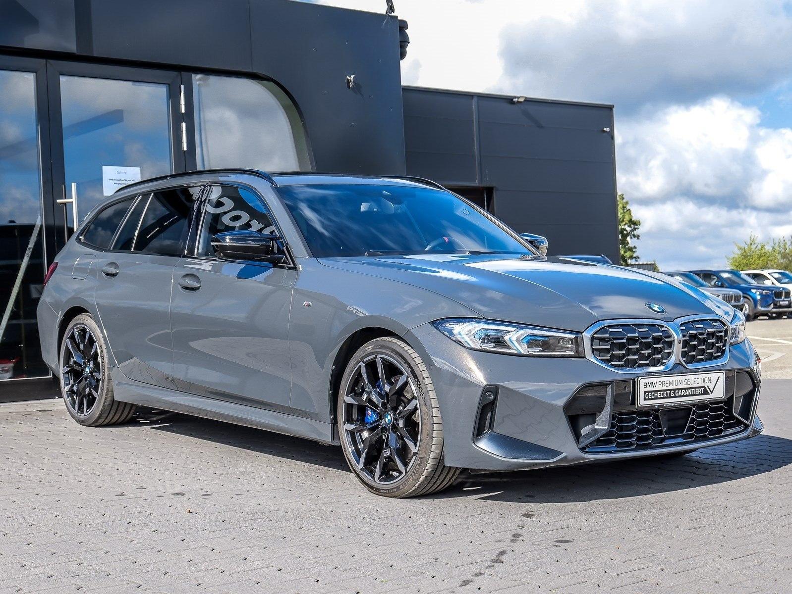 BMW M340i xDrive Touring M Sport HUD PANO 360°KAM