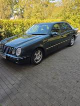 Mercedes-Benz E 320 4MATIC AVANTGARDE Avantgarde - gebrauchte Mercedes-Benz E-Klasse aus dem Jahr 2000