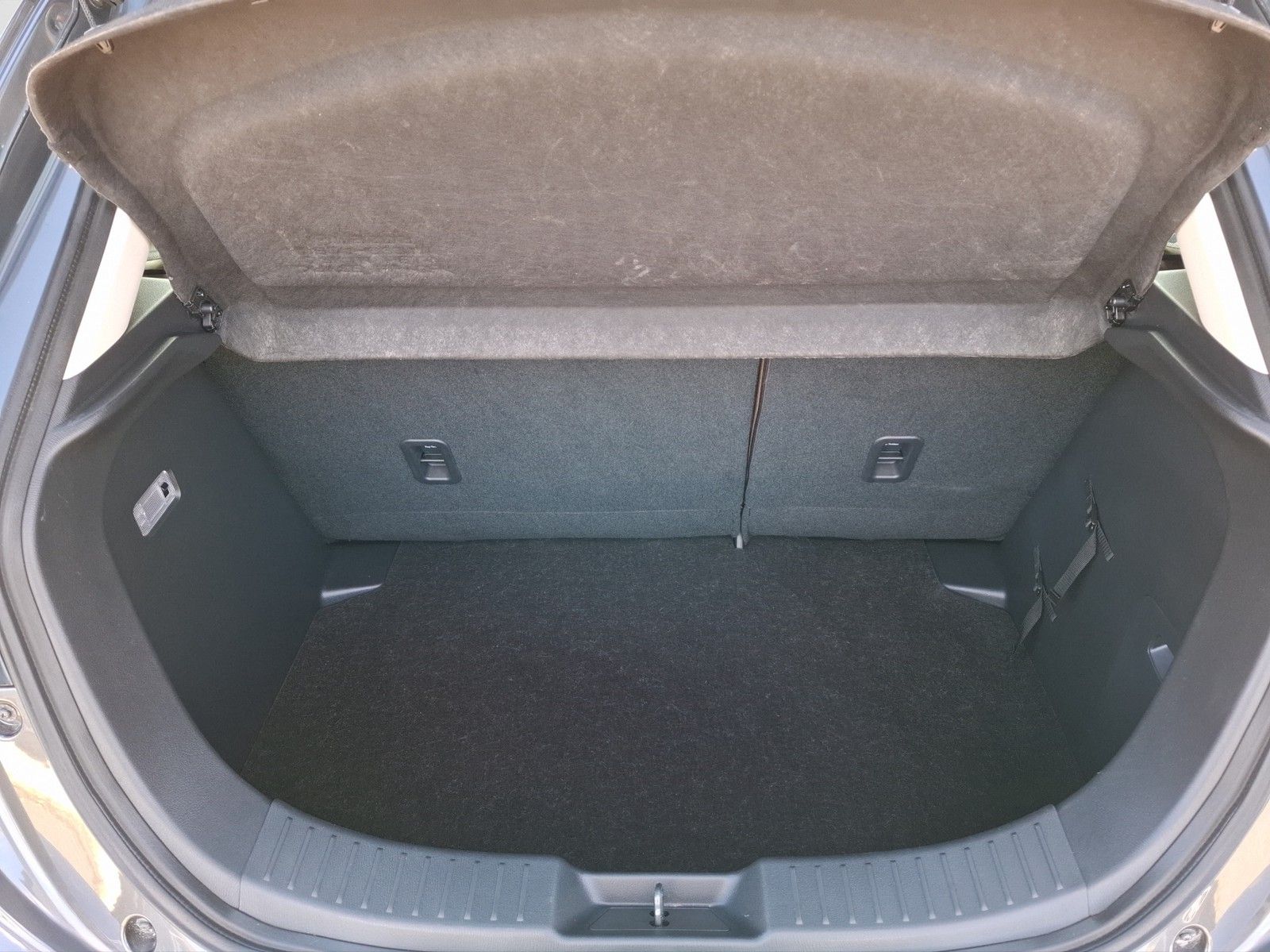 MAZDA 2 Ad'vantage 1.5 KLIMA / SITZHEIZUNG / LED / NAV - Image 16