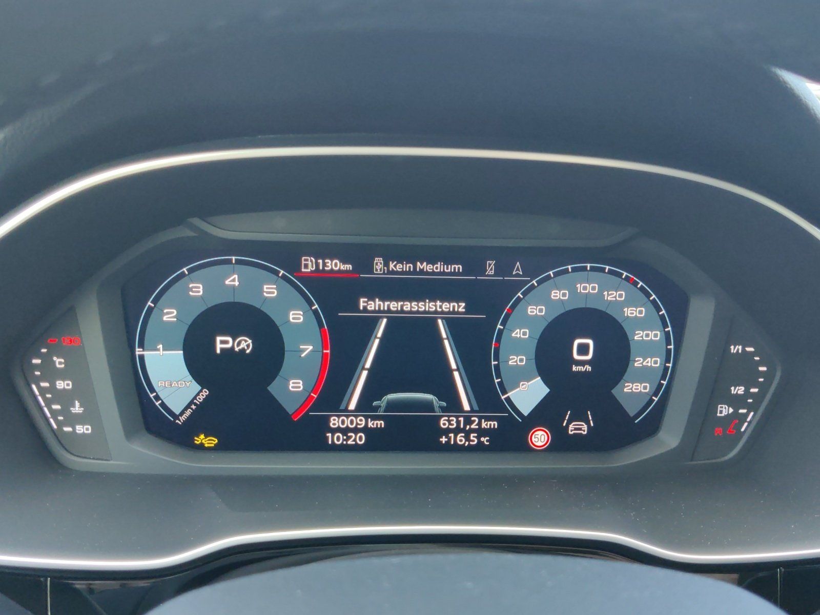 Fahrzeugabbildung Audi Q3 35 1.5 TFSI advanced AHK,LED,Navi,SHZ,ACC,PDC