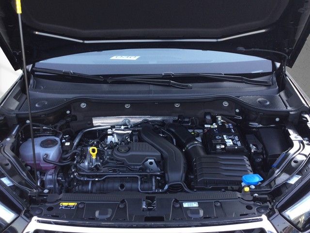 Fahrzeugabbildung SEAT Ateca TSI Xperience DSG LED AHK Navi AID ACC RFK