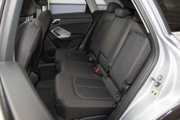 Audi Q3 35 TFSI Advanced AHKTEMPOMAT18 ZOLLTOTWINK