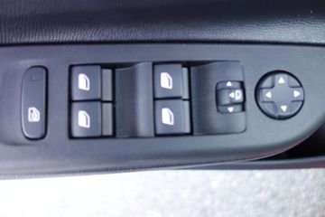 Bild 10 Opel Corsa F Basis