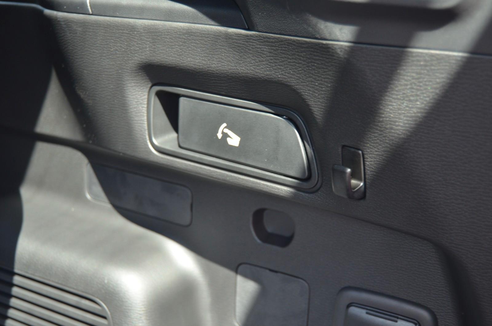 Mitsubishi Outlander 2.4 PHEV DIAMANT TOP AT 4WD LEDER MJ26