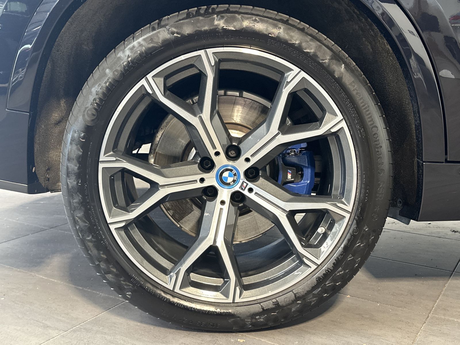 Fahrzeugabbildung BMW X5 xDrive45e M-Sport NAV+LED+PANO+360°+ACC+21ZO