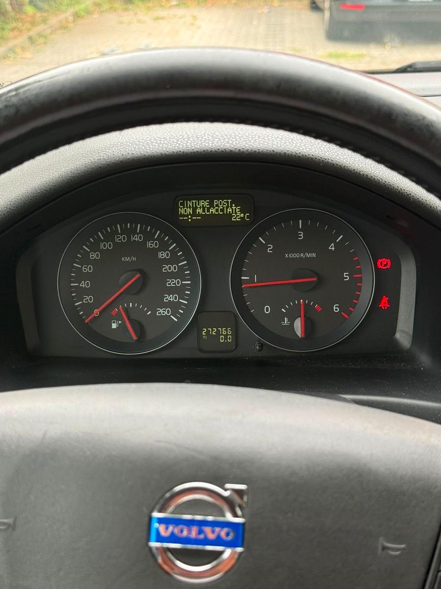 Volvo V50 2011 — photo 7
