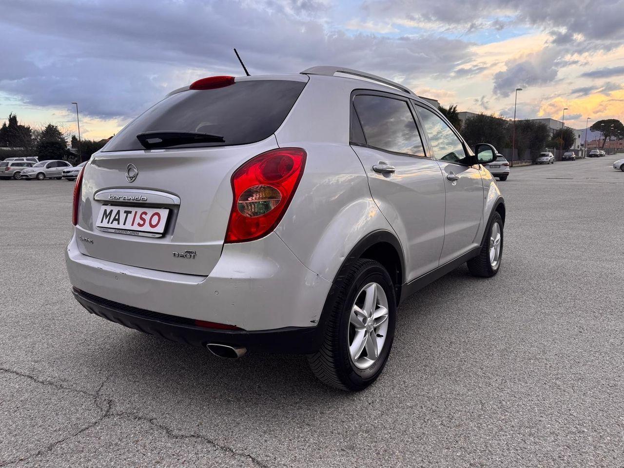 SsangYong Korando 2012 — photo 8