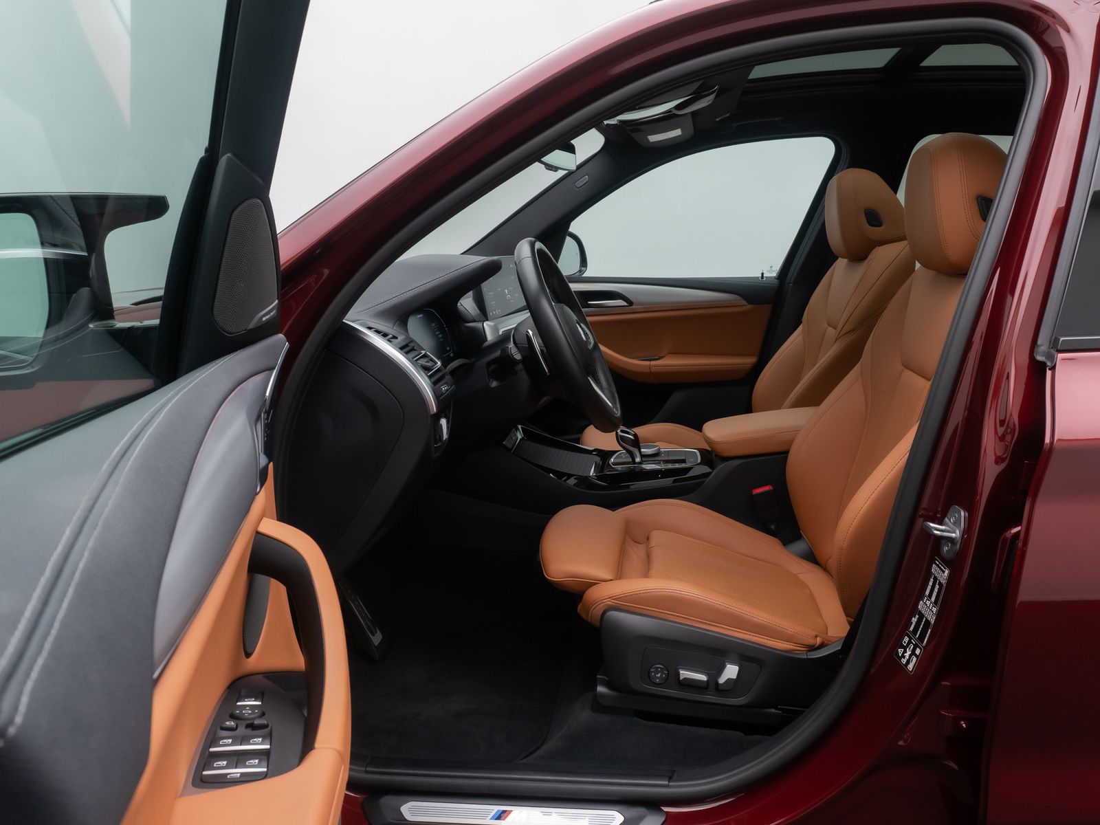 Fahrzeugabbildung BMW X3 M40d Panorama Kamera DAB H/K AHK Komfort 20"