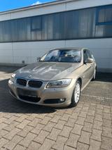 BMW E90 325i X-Drive Allrad 1Hd Rentner To... - BMW 325: 325i E90
