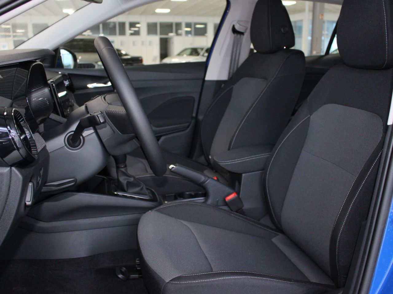 Fahrzeugabbildung SKODA Fabia 1.0 TSI Selection RFK/SHZ/APP/Keyless