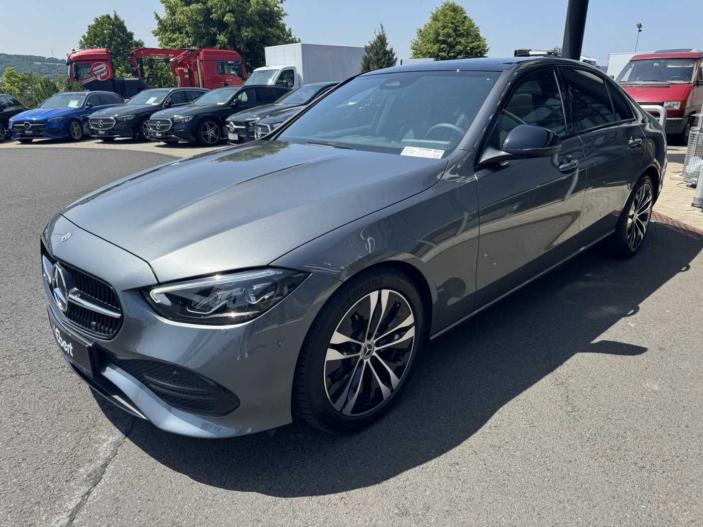 Fahrzeugabbildung Mercedes-Benz C 300 4M Avantgarde+Pano+Bumester+AHK+RFK+ Night