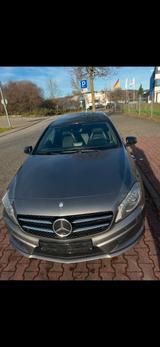Mercedes-Benz ***TÜV neu ***Pano*** A 200 AMG Line - gebrauchte Mercedes-Benz A 200 aus dem Jahr 2012