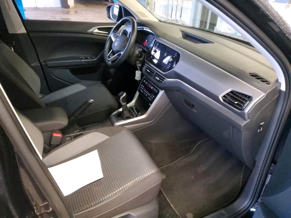 Fahrzeugabbildung Volkswagen T-Cross Active
