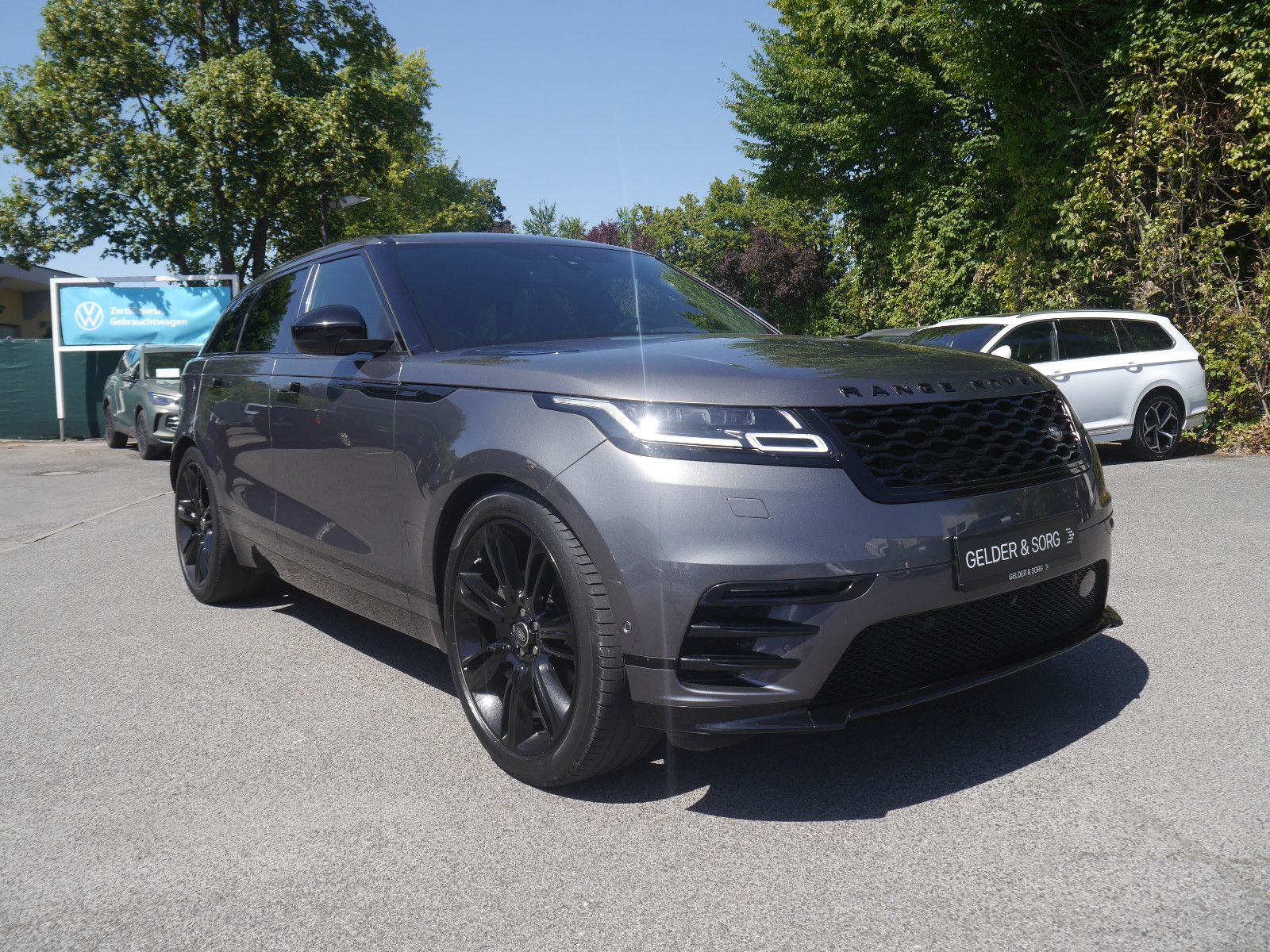 Land Rover Range Rover Velar R-DYN*PAN*360*Merid*22Z*1.Hand