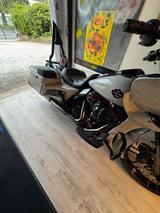 Harley-Davidson Road Glide CVO - HARLEY-DAVIDSON ROAD GLIDE CVO