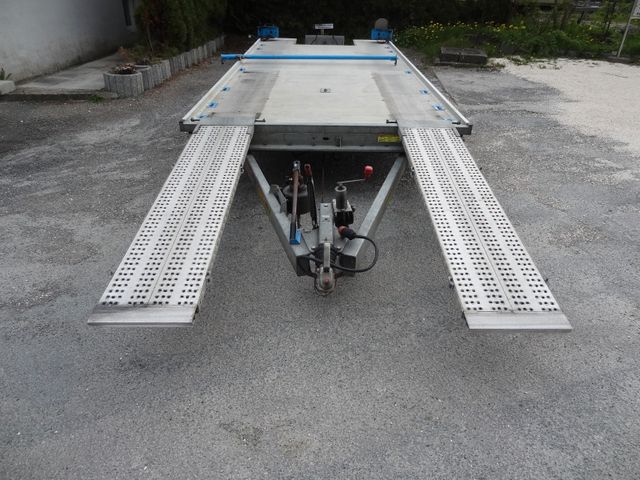 Fahrzeugabbildung Vezeko Überfahr/100KM/H/2,7T/Top-Zustand/