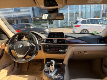 BMW 320 - 8