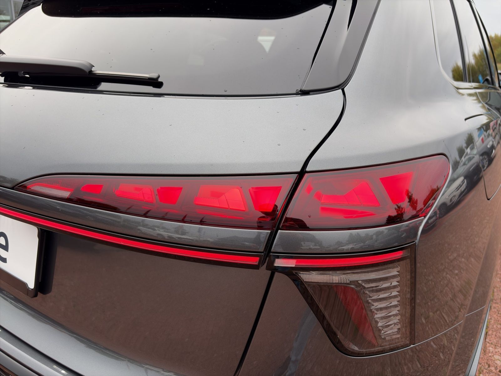 Audi Q3 SUV e-hybrid TECHPRO+PANO+HUD+DIGI-MATRIX+ foto 23